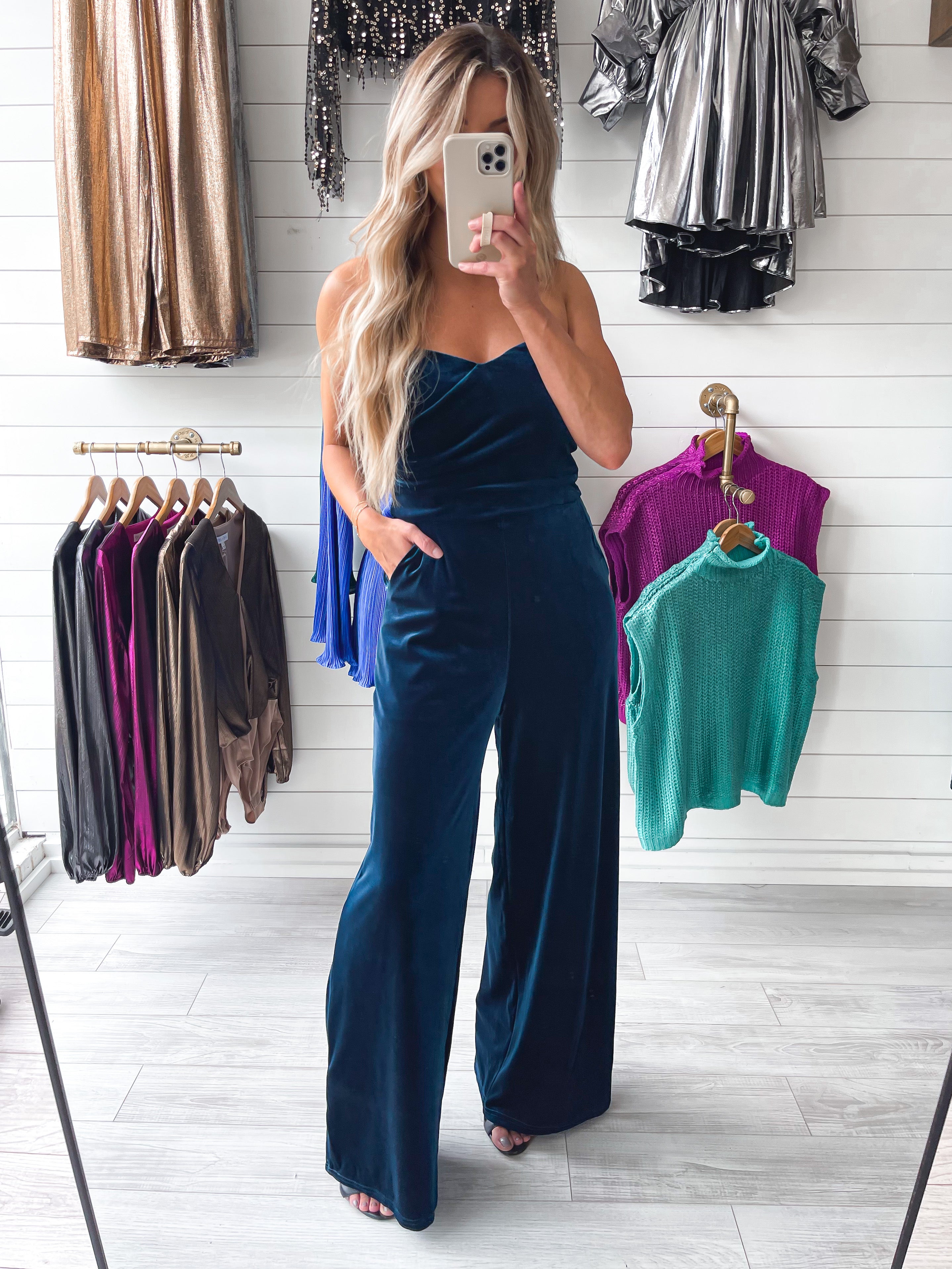 Main Point Jumper in Dark Blue