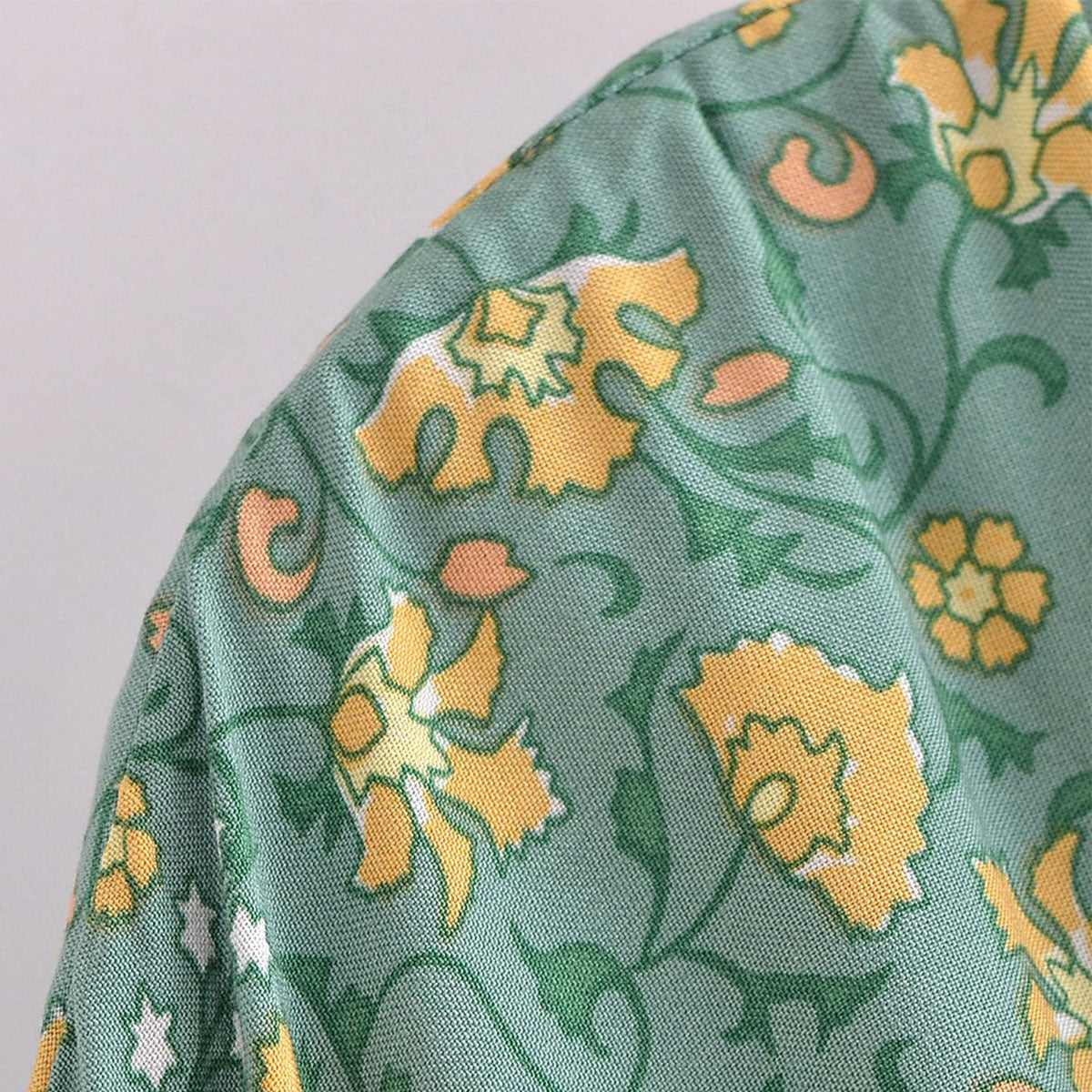 Sweet Basil Boho Floral Print Short Robe